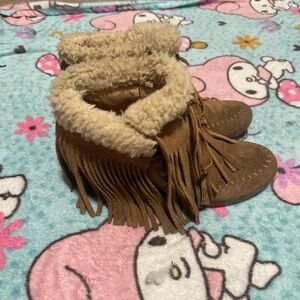 Koolaburra Brown Fringe Moccasins